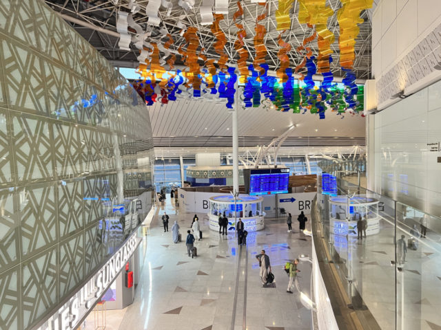 Review: AlFursan International Lounge | Jeddah Airport