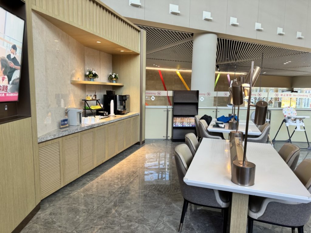 Review: V1 VIP Lounge Shanghai Hongqiao Terminal 2