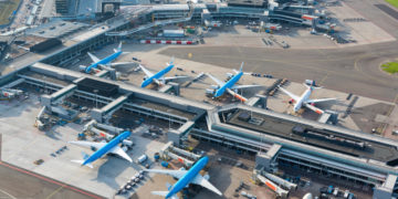 Amsterdam Airport Schiphol E-pier Non-Schengen