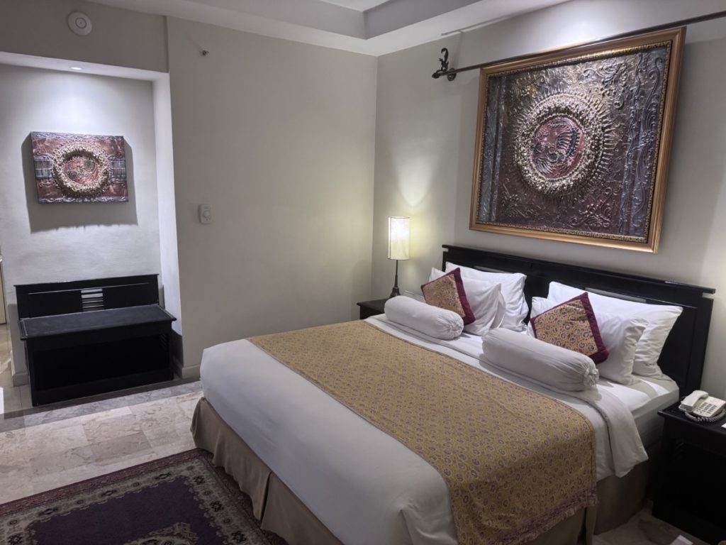 Review: The Phoenix Hotel Yogyakarta - Handwritten Collection