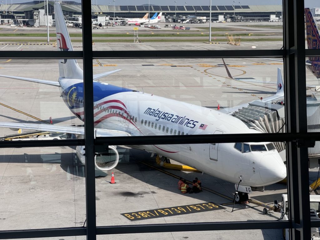 Boeing 737-800 NG van Malaysia Airlines op de luchthaven van Kuala Lumpur