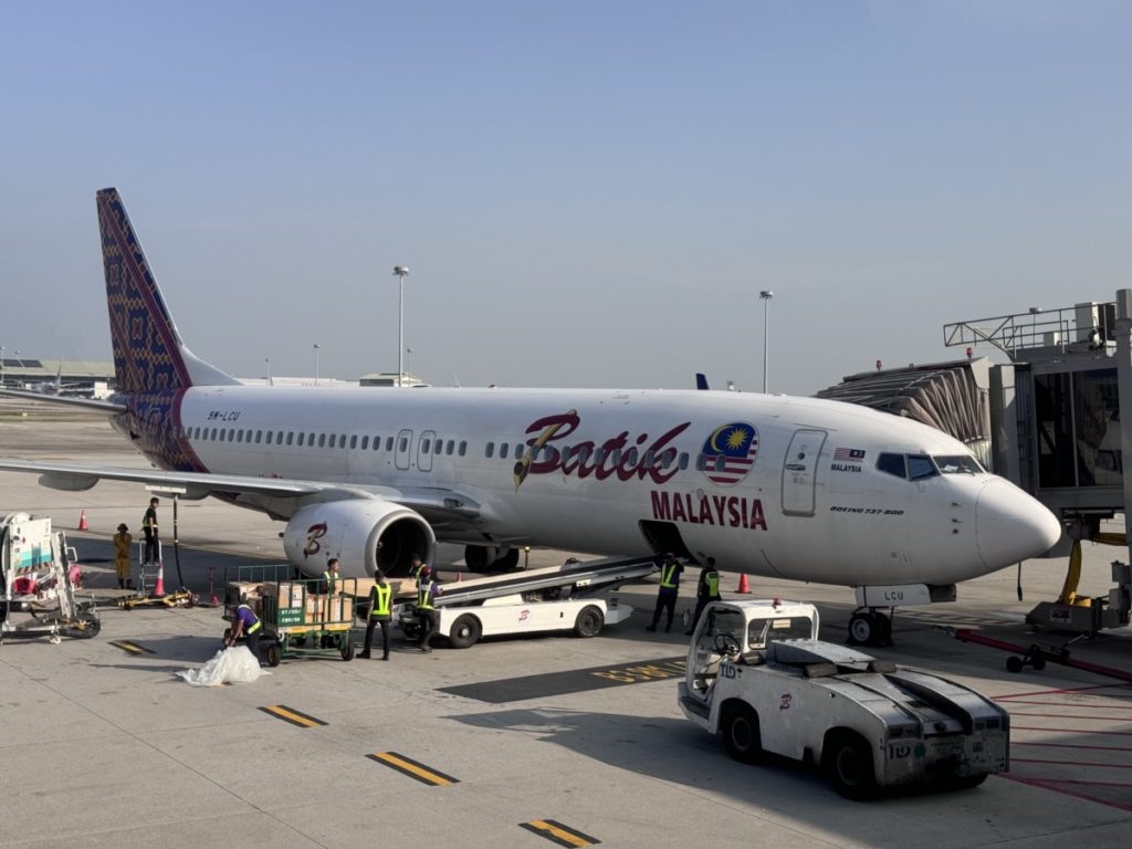 Toestel van Batik Air op de luchthaven van Kuala Lumpur