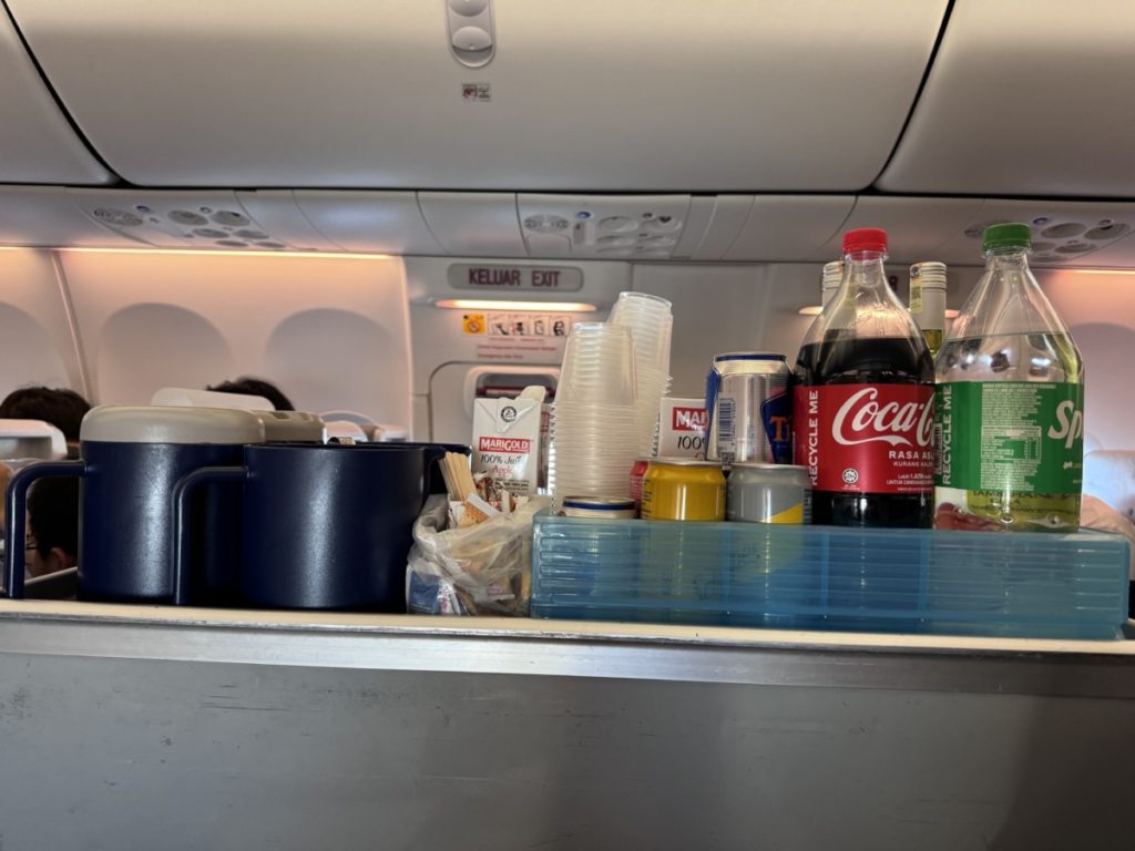 Drankjes bij de maaltijd Malaysia Airlines