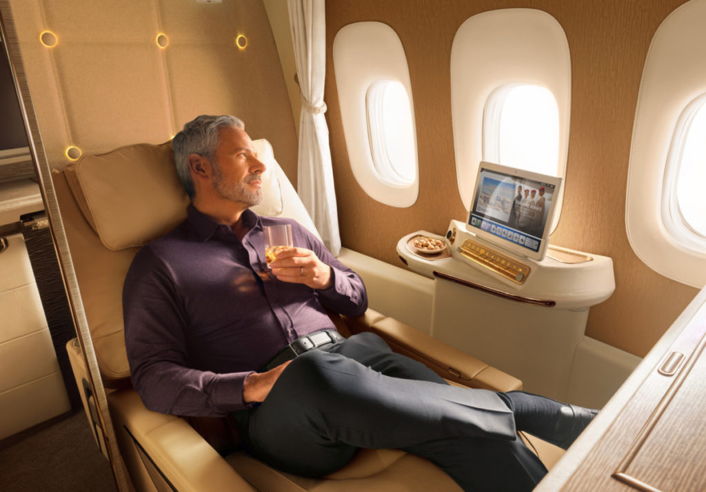 Emirates-tien-nieuwe-premium-dranken-en-bieren-aan-boord