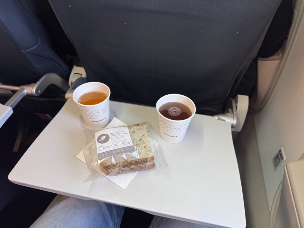 Review: Air France Economy Class | Sevilla naar Parijs CDG | Airbus A320