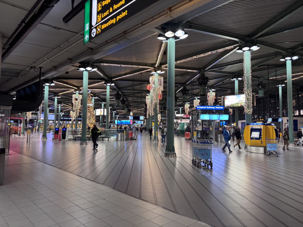 Schiphol plaza