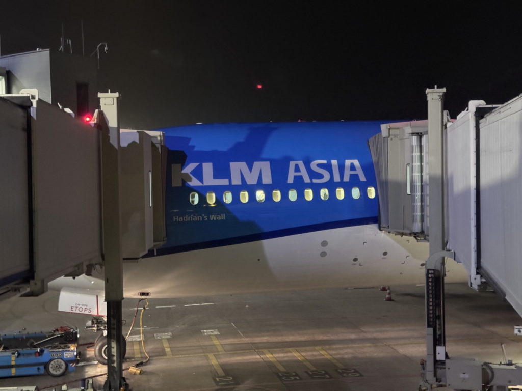 KLM Asia livery op de Boeing 777-200ER