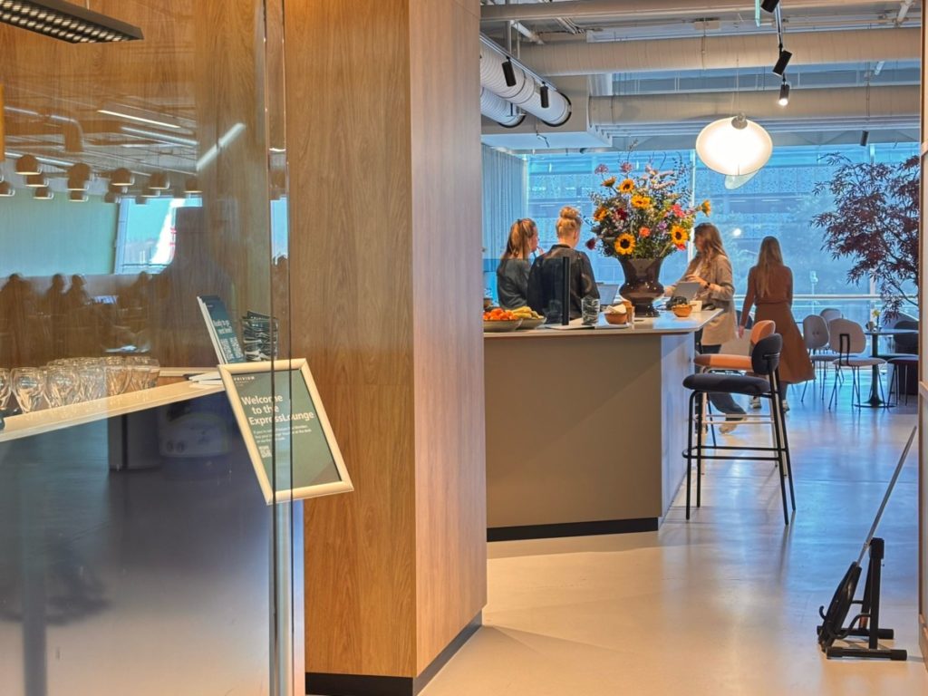 Opening Privium lounge in Eindhoven