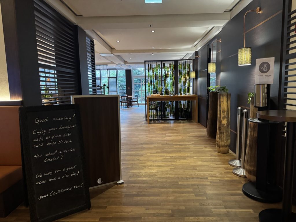 Ontbijt bij het Courtyard Wiesbaden-Nordenstadt