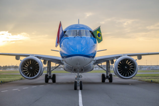KLM Cityhopper 25e Embraer E195-E1